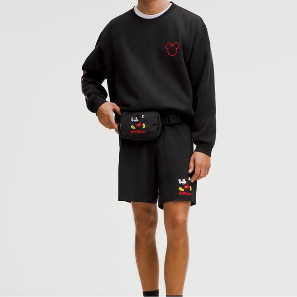 Disney x lululemon Everywhere Belt Bag 1L Mickey NWT *Last One* Limited Edition - Picture 7 of 8